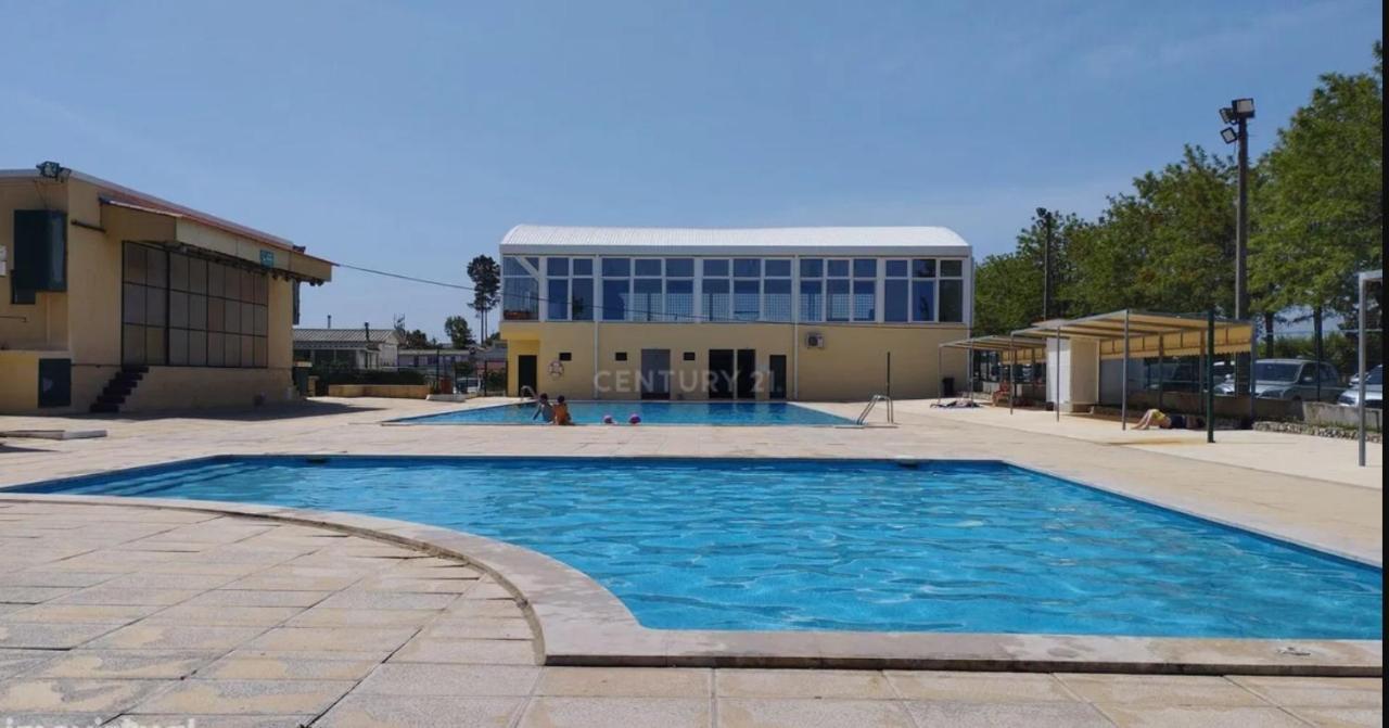 Residencial T2 No Parque Verde Quinta do Conde Екстериор снимка